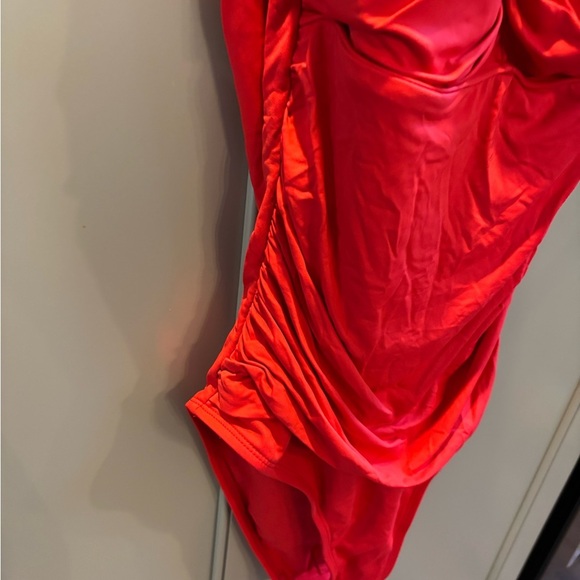 Liz Claiborne vibrant Red Swimsuit sz 10 - Picture 2 of 5